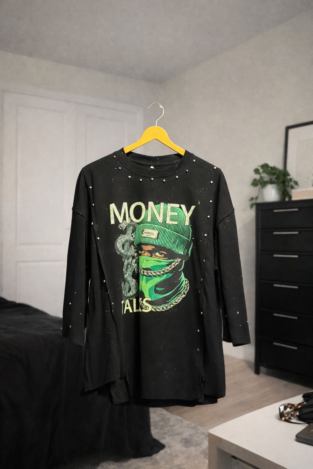 Exclusive Printed Tee for Men – Smart Casual Look